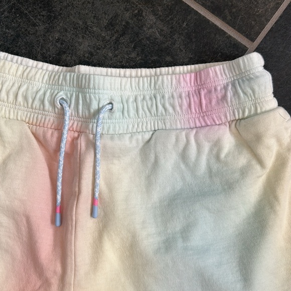 Athleta Girl Rainbow Days Short - Picture 2 of 4